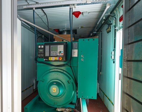 ДГУ Cummins C1675D5 мощностью 1200 кВт в контейнере с пониженным уровнем шума для производителя лекарств «Петровакс» – фото 34 из 45