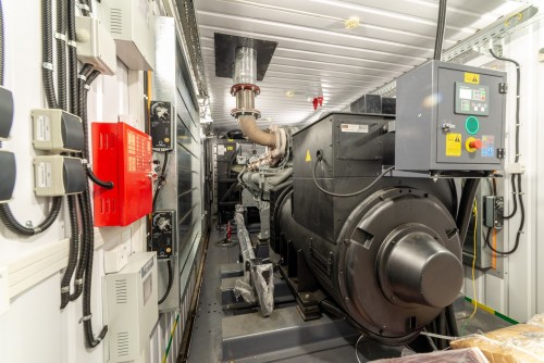 ДГУ 818 кВт с британским двигателем Perkins и генератором Stamford в контейнере для ТРК PLAZMA в Мурманске – фото 17 из 70