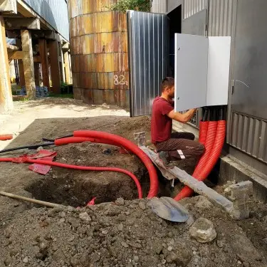 ДГУ 50/400/520/1200 кВт, устройство фундаментов, прокладка кабельной трассы, модернизация ВРУ-3/РУ-04 и автоматики для «Калининградтеплосети» – фото 58 из 72