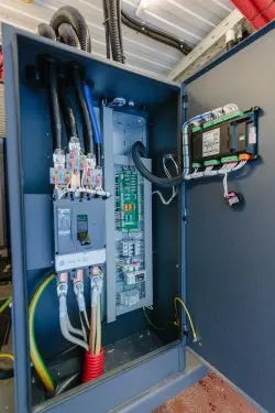 ДЭС 320 кВт для ковидного госпиталя в Мурманске – фото 19 из 45