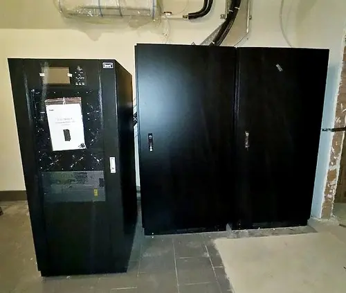 ИБП мощностью 180 кВт для Института ядерной медицины в Химках