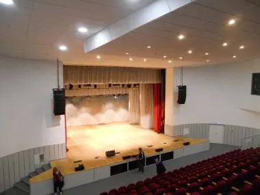  Капитальный ремонт концертного зала Мурманского областного Центра развития детского и юношеского творчества «Лапландия» – фото 2 из 23