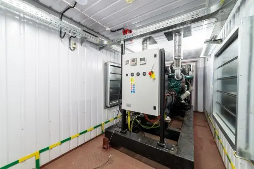 ДЭС 440 кВт на южнокорейском двигателе Doosan в контейнере для БТС – фото 36 из 48