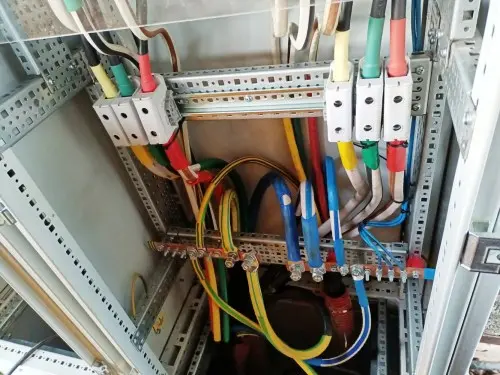 ДГУ 320 кВт, СМР, монтаж кабеля и ВРУ для складов «Катроса Реактив» – фото 32 из 34