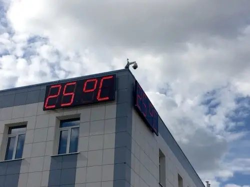 Аренда трех ДГУ общей мощностью 1400 кВт и строительно-монтажные работы для Контейнерного терминала Санкт-Петербурга – фото 7 из 18