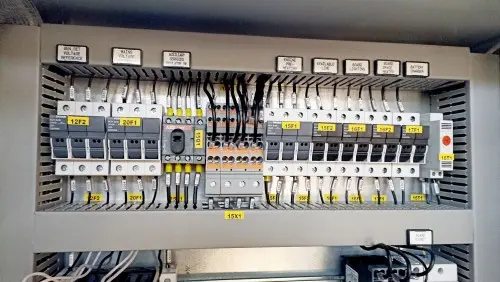 ДЭС 1200 кВт Mitsubishi с резервуаром 4500 л для Боткинской больницы в Москве – фото 11 из 32