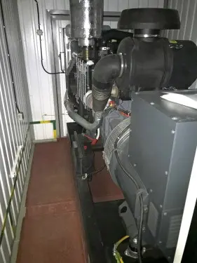 Дизельная электростанция 160 кВт с двигателем Deutz для застройщика в Новой Москве – фото 13 из 22