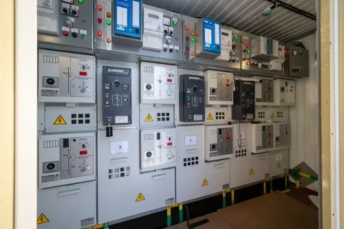 Энергокомплекс Cummins 3 МВт для буровой установки АО «Росгеология» с трансформаторами 6,3/0,4 кВ – фото 43 из 118