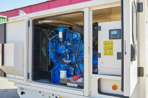 Дизельная электростанция 24 кВт в кожухе с АВР для коттеджа в Репино – фото 7 из 24