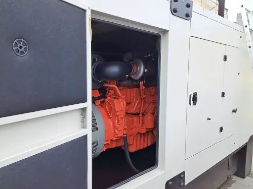 Две ДГУ Scania по 250 кВт в кожухах для ЖК на намыве на Васильевском острове в Петербурге – фото 12 из 14