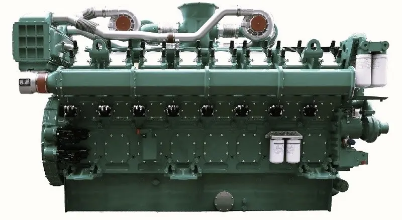 Двигатель Yuchai YCC105TA4900-G30 (3280 кВт)