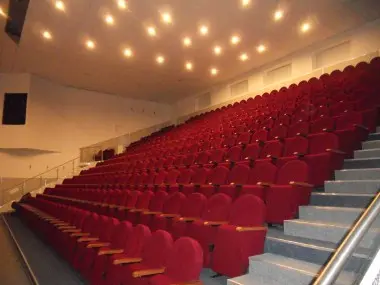  Капитальный ремонт концертного зала Мурманского областного Центра развития детского и юношеского творчества «Лапландия» – фото 3 из 23