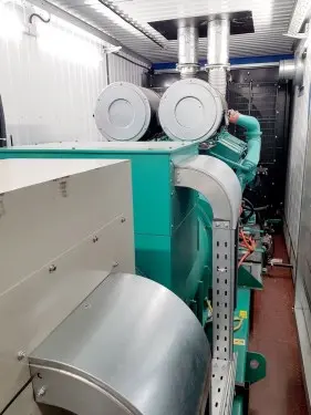 Передвижная ДЭС Cummins 800 кВт с топливным баком на 3000 л в Норильск для переработки лома цветных металлов – фото 14 из 27