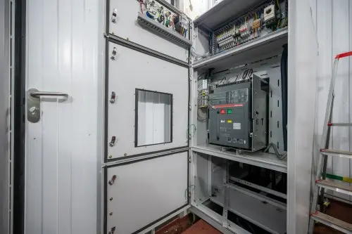 Энергокомплекс Cummins 3 МВт для буровой установки АО «Росгеология» с трансформаторами 6,3/0,4 кВ – фото 40 из 118