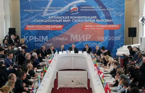 ИБП 200 кВА и ДГУ 800 кВт для Ялтинского международного экономического форума-2019 – фото 25 из 30