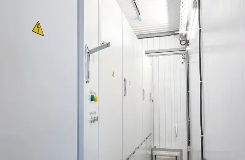 Два контейнера 13м на шасси длиной 14 м для ДЭС 4 МВт на АЭС «Руппур» – фото 7 из 15