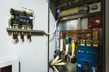  Поставка дизель-генератора 400 кВт на двигателе Doosan для бетонного завода в Петербурге – фото 10 из 16