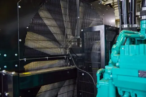 Две ДГУ Cummins 800 кВт для ЗАО «Контейнерный терминал Санкт-Петербург» (КТСП) – фото 11 из 25