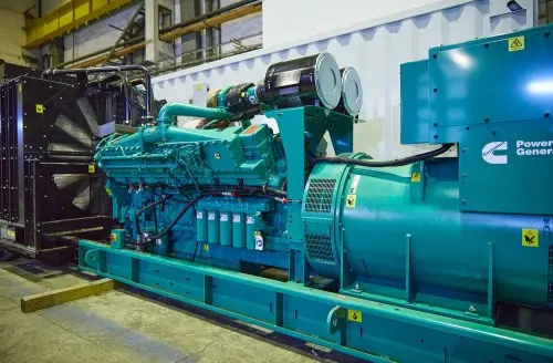 Контейнер типа «Север» 10 м  с камерами шумоглушения и конструкцией для снижения шума глушителей ДГУ для НПО Петровакс Фарм – фото 7 из 27