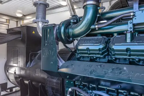 ДЭС Doosan 650 кВт для развлекательного комплекса «Геленджик Арена» – фото 9 из 13