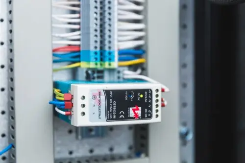 Дизель-генератор 100 кВт в кожухе с АВР для авторемонтной мастерской в Петербурге – фото 22 из 32