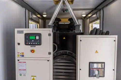 ДЭС Doosan 650 кВт для развлекательного комплекса «Геленджик Арена» – фото 10 из 13