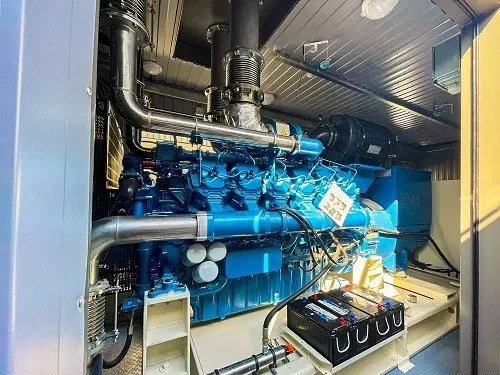 Поставка трех ДЭС 2700 кВт для организации ЖКХ за Уралом