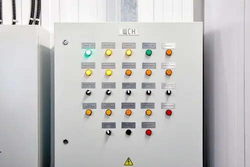 Два контейнера 13м на шасси длиной 14 м для ДЭС 4 МВт на АЭС «Руппур» – фото 9 из 15