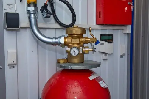 Контейнерный ЦОД и ДГУ 160 кВт для Санкт-Петербургского университета Государственной противопожарной службы МЧС России – фото 28 из 30