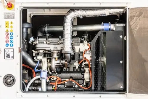 ДЭС мощностью 80 кВт в кожухе для Западного скоростного диаметра в Петербурге – фото 23 из 35