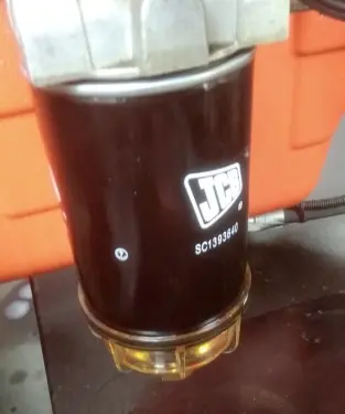 Техническое обслуживание дизельной электростанции мощностью 280 кВт для завода по производству автомобильных компонентов в Петербурге – фото 7 из 9