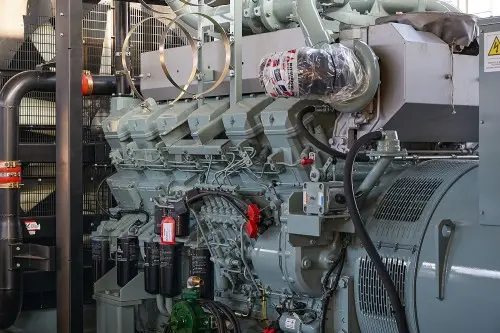 ДЭС 1200 кВт Mitsubishi с резервуаром 4500 л для Боткинской больницы в Москве – фото 22 из 32