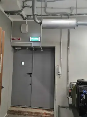 ДЭС 40 кВт с защищенным от утечек топливным баком для участка в Москве – фото 15 из 17