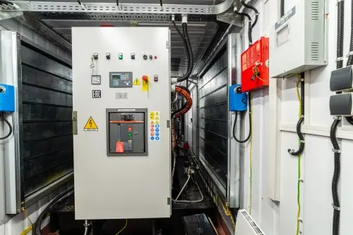 Комплекс ДГУ 3600 кВт (3 шт. по 1200 кВт) для ЦОДа крупнейшей в России компании межоператорского обмена интернет-трафиком ММТС-9 – фото 63 из 94