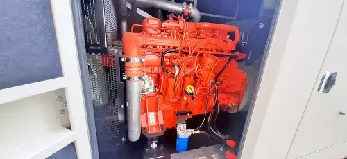 Две ДГУ Scania по 250 кВт в кожухах для ЖК на намыве на Васильевском острове в Петербурге – фото 10 из 14