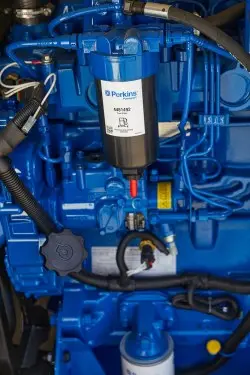 Дизельная электростанция 24 кВт в кожухе с АВР для коттеджа в Репино – фото 19 из 24