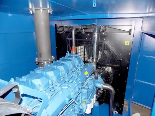 ДЭС 600 кВт в кожухе для земснаряда – фото 8 из 9