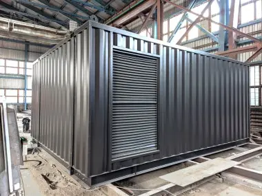 Контейнер с внутренней системой шумоглушения для бизнес-центра в Москве – фото 3 из 15