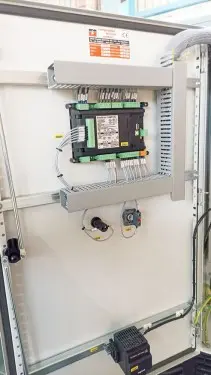 ДЭС 1200 кВт Mitsubishi с резервуаром 4500 л для Боткинской больницы в Москве – фото 9 из 32