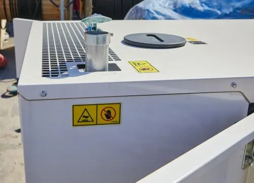 Дизельная электростанция 24 кВт в кожухе с АВР для коттеджа в Репино – фото 16 из 24