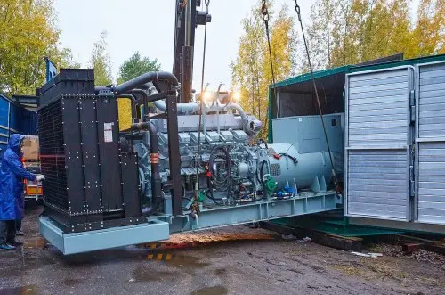 Две высоковольтных ДЭС по 1200 кВт 10,5 кВ в контейнерах для объекта – фото 17 из 25