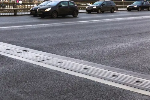 Ремонт асфальтобетонного покрытия на искусственных дорожных сооружениях Санкт-Петербурга – фото 8 из 36