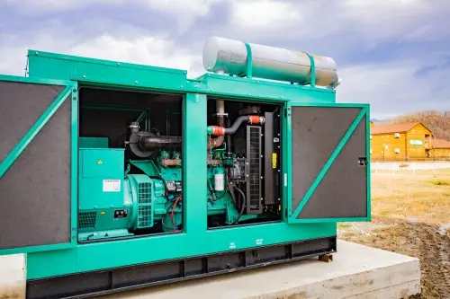 ДГУ Cummins 100 кВт в кожухе с АВР для отеля AMSHIN Pitsunda в Абхазии – фото 11 из 17