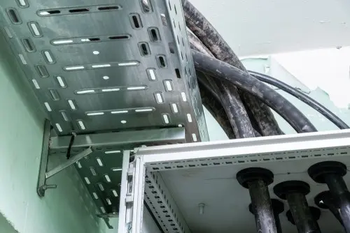 Монтаж ДГУ, ПНР и подключение АВР для Покровской больницы в Санкт-Петербурге – фото 21 из 23