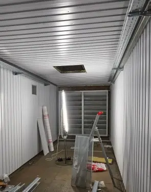 Контейнер типа «Север» 10 м  с камерами шумоглушения и конструкцией для снижения шума глушителей ДГУ для НПО Петровакс Фарм – фото 8 из 27