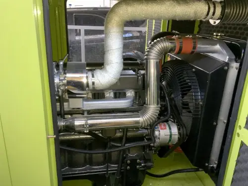 Дизельный генератор мощностью 100 кВт в кожухе в Ставрополь – фото 20 из 25