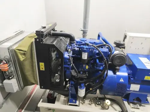 ДЭС 40 кВт с защищенным от утечек топливным баком для участка в Москве – фото 7 из 17