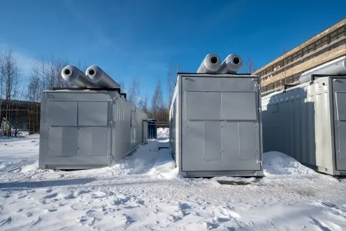 4 контейнера по 12 метров на полозьях для энергоснабжения буровой установки в Сибири – фото 14 из 53