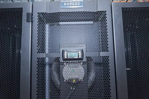 Контейнерный ЦОД и ДГУ 160 кВт для Санкт-Петербургского университета Государственной противопожарной службы МЧС России – фото 13 из 30