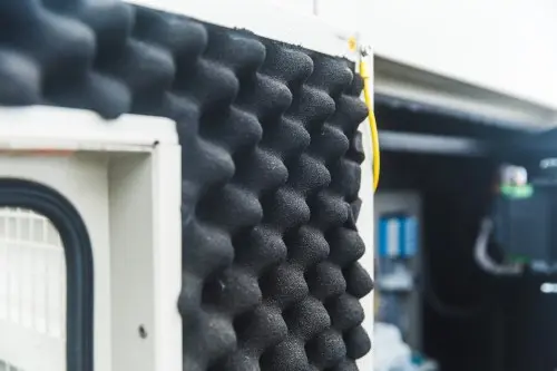 Дизель-генератор 100 кВт в кожухе с АВР для авторемонтной мастерской в Петербурге – фото 16 из 32